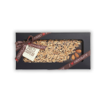 tavolozza di cioccolato fondente con mandorle
